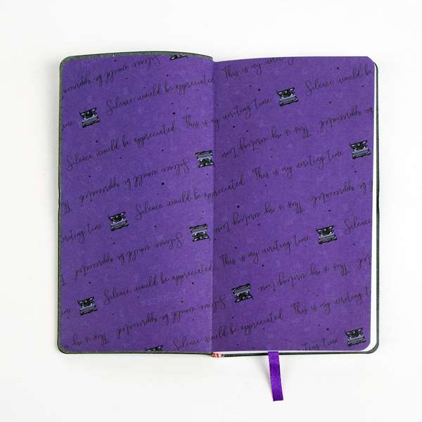 Cerdá - Cahier Premium Wednesday, 12.0 x 19.6 x 1.0 cm, Couleur Noir, Recommandé à partir de 3 ans Cerdá - Cahier Premium Wednesday, 12.0 x 19.6 x 1.0 cm, Couleur Noir, Recommandé à partir de 3 ans