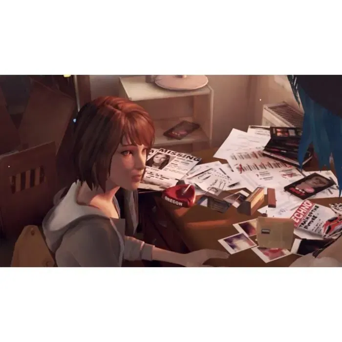 Square Enix Life Is Strange Arcadia Bay Collection - Jeu Nintendo Switch (Code) - Inclut Life Is Strange et Before The Storm Remastered