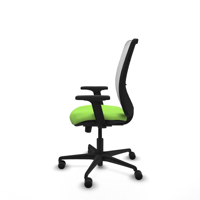 Chaise Zulema Synchro 3 positions tissu Vert pistache Maille Blanc Base en nylon noir Accoudoir 2D Sans appui-tête Roulettes 65mm nylon