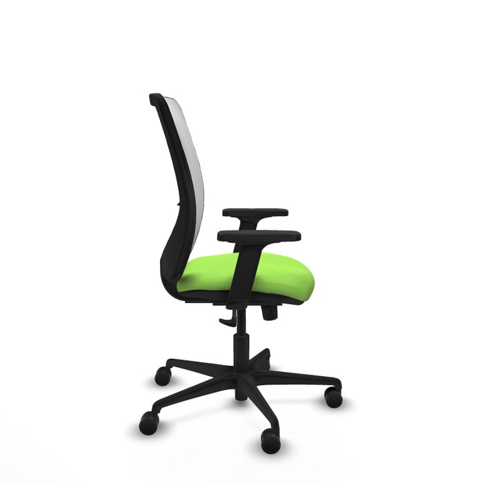 Chaise Zulema Synchro 3 positions tissu Vert pistache Maille Blanc Base en nylon noir Accoudoir 2D Sans appui-tête Roulettes 65mm nylon