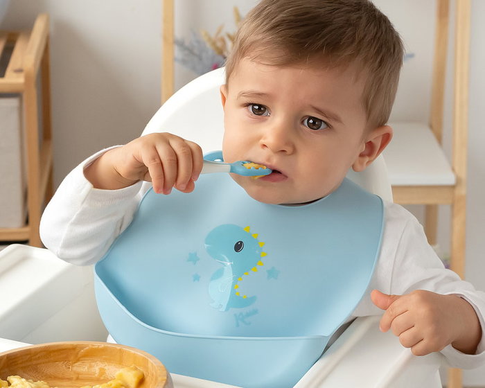 KioKids Set de 2 Precucharas d'Entraînement Bleues pour Bébé +6 Mois - Cuillère de Sevrage, Aide à l'Alimentation Autonome, Mordedor pour Poussée Dentaire