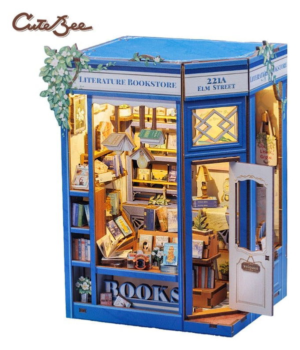 Maquette Book Nook Literature Bookstore 17 x 12 cm