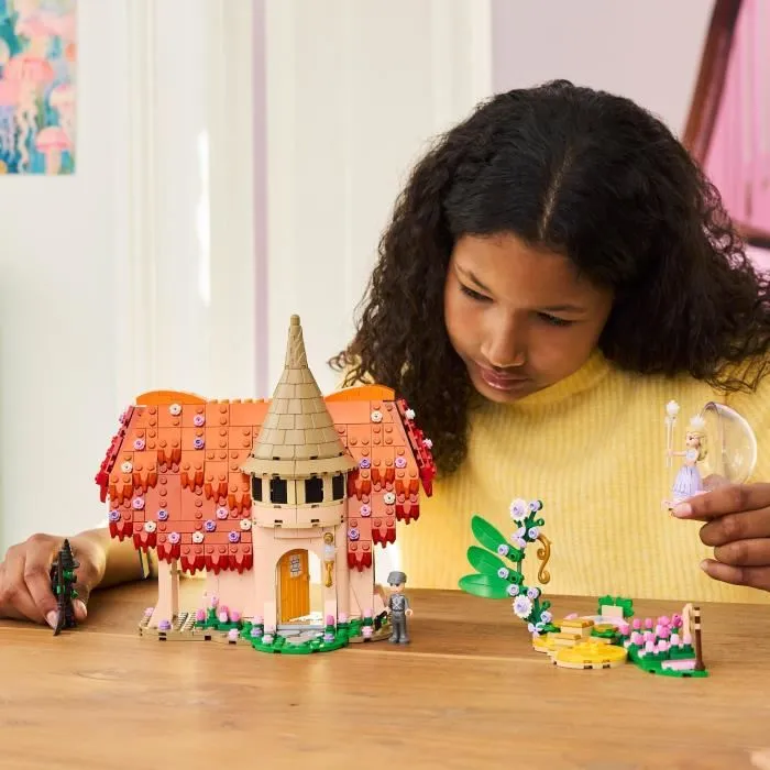 Lego 75690 Jeu de Construction Wicked - Glinda et Elphaba au Pays des Munchkins, Maison et Trône à Bulle, Dès 9 Ans