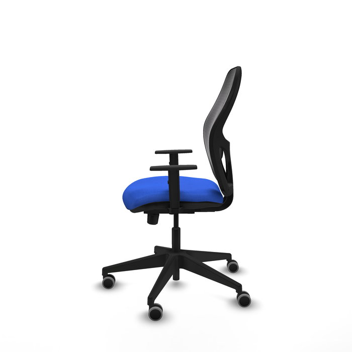Chaise Alocén Synchrone/Traslack tissu Bleu Maille Noir Base pyramidale noire Accoudoir 1D Sans appui-tête Roulettes 65mm pour moquette