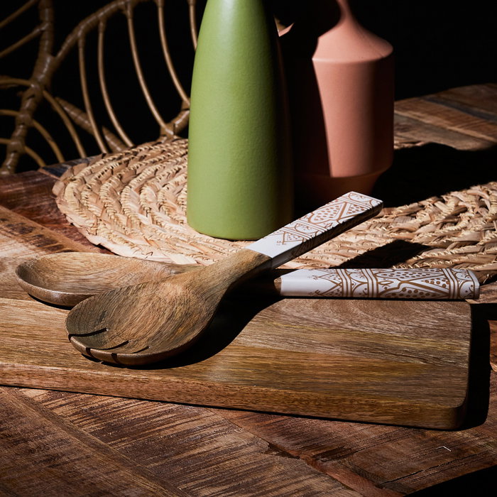 Home Deco Factory Set de 2 couverts de service Dune T en bois de manguier Home Deco Factory Set de 2 couverts de service Dune T en bois de manguier