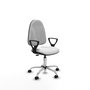 Chaise de bureau Algarra avec mécanisme Contact permanent de base, rembourrée de tissu blanc. Équipée d'une base chromée, d'accoudoirs fixes et de roulettes autobloquantes