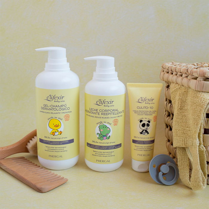 E'Lifexir Panier de Soins Bébé Peaux Sensibles 6 pcs Gel Shampoing Lait Corporel Crème Couches Crème Visage Peluche E'Lifexir Panier de Soins Bébé Peaux Sensibles 6 pcs Gel Shampoing Lait Corporel Crème Couches Crème Visage Peluche