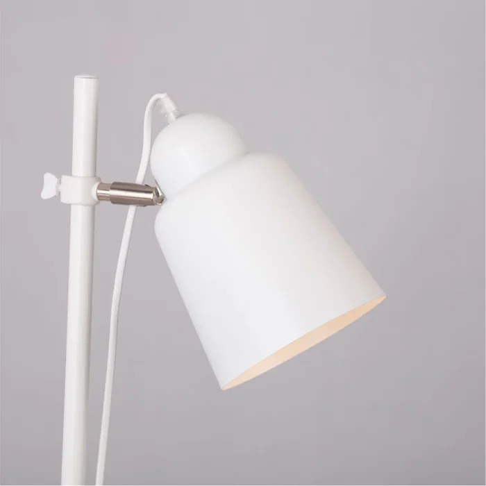 Lampe sur pied SAGA SKD-F1008 en métal, design moderne, compatible ampoule E27