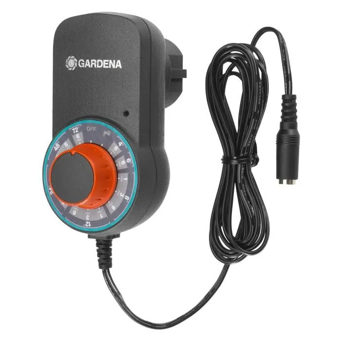 Gardena Kit d'Arrosage Automatique pour Balcon et Terrasse 1407-20 - Arrosoir Automatique Autonome avec Pompe Basse Tension 14V, 25 Goutteurs, Tuyau 10m