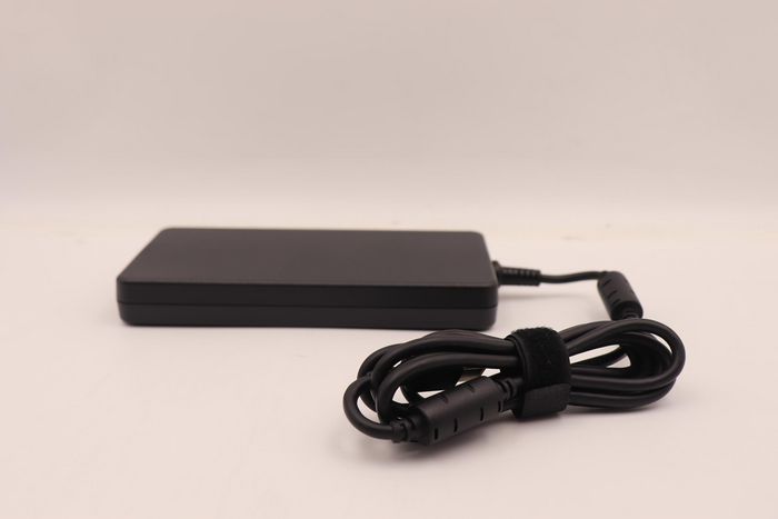 Lenovo Adaptateur secteur 230W 20V avec connecteur Slim Tip - Compatible avec les séries ThinkPad T, X1 Carbon, IdeaPad et autres modèles