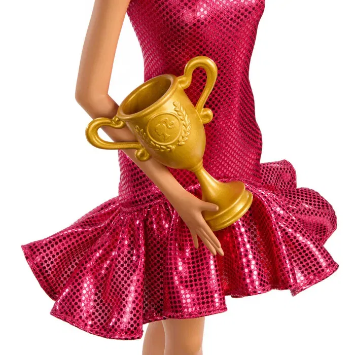 Barbie - Poupée Danseuse de Salon et Accessoires - Brune avec Trophée - JFR09 - Jeu Imaginatif Enfant 3 ans Barbie - Poupée Danseuse de Salon et Accessoires - Brune avec Trophée - JFR09 - Jeu Imaginatif Enfant 3 ans