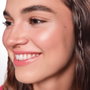 Essence TOUCH BOUNCY GLOW n° 30-Glazing Gleam