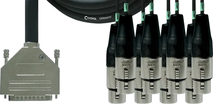 CORDIAL Cable pour interface Sub-D/8 XLR femelle 5 m CORDIAL Cable pour interface Sub-D/8 XLR femelle 5 m