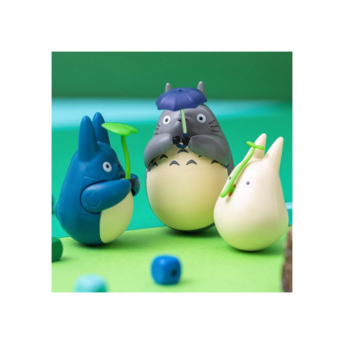 Semic Figurine Culbuto Big Totoro avec feuille