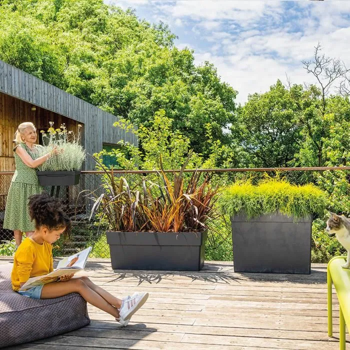 Deroma Muret haut Like R Bac à plantes - Anthracite 78 x 29.5 x 65 cm, 118 L, prêt à poser, résistant au gel et aux UV