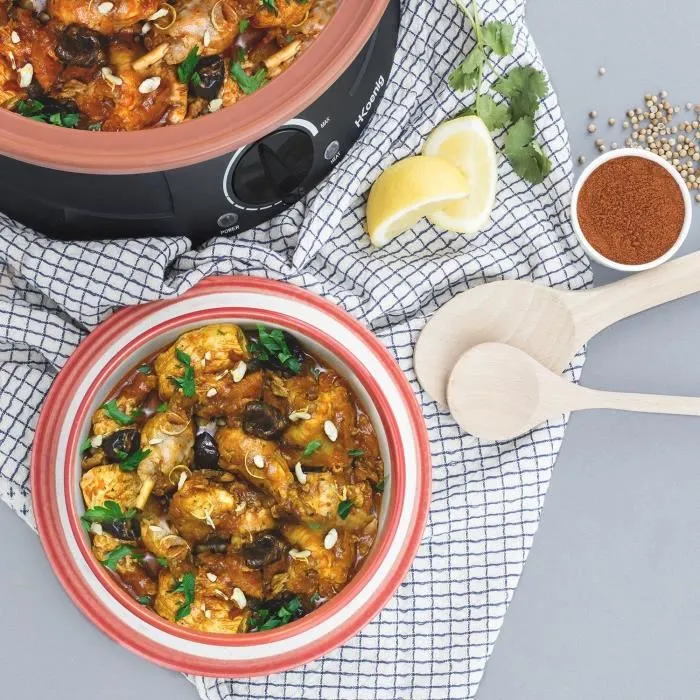 H.Koenig Tajine électrique TAJ3 - 3 litres - Thermostat réglable 300W - Cuisson douce à l'étouffée - Plat en terre cuite