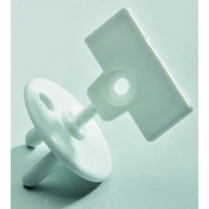 SAFETY 1st Cache-prises de sécurité - Lot de 12 avec 4 clés pour prises 2 pôles avec ou sans terre - Couleur Blanc