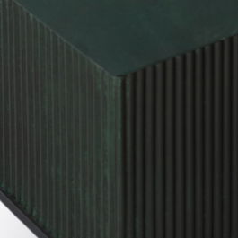 GINER Y COLOMER Table Basse en Métal avec Porte-Revistes 90x90x39 cm Vert Foncé