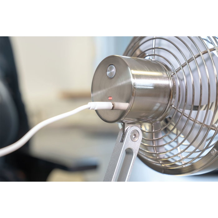 Unold Steel Flex Ventilateur de table rechargeable Argent Unold Steel Flex Ventilateur de table rechargeable Argent