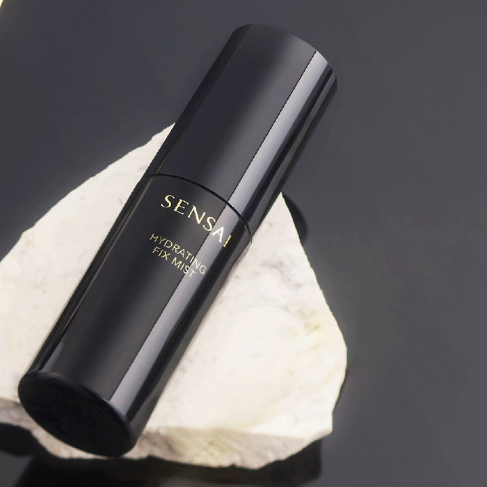 Sensai Brume Fixatrice Hydratante Maquillage Longue Durée 50 ml Sensai Brume Fixatrice Hydratante Maquillage Longue Durée 50 ml