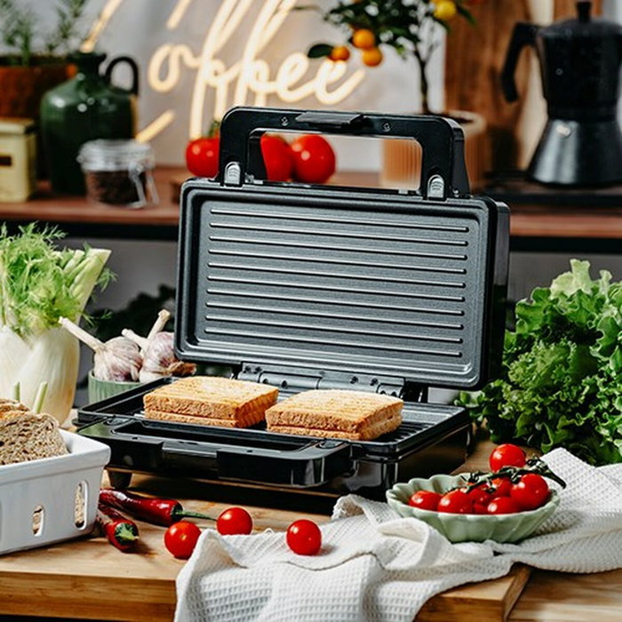 Adler AD 3073 Machine à sandwich et grille-pain Noir Argenté