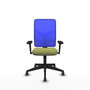 Chaise Motilla Synchro 3 positions tissu Vert olive Maille Bleu Base pyramidale noire Accoudoir 3D Sans appui-tête Roulettes 65mm pour moquette