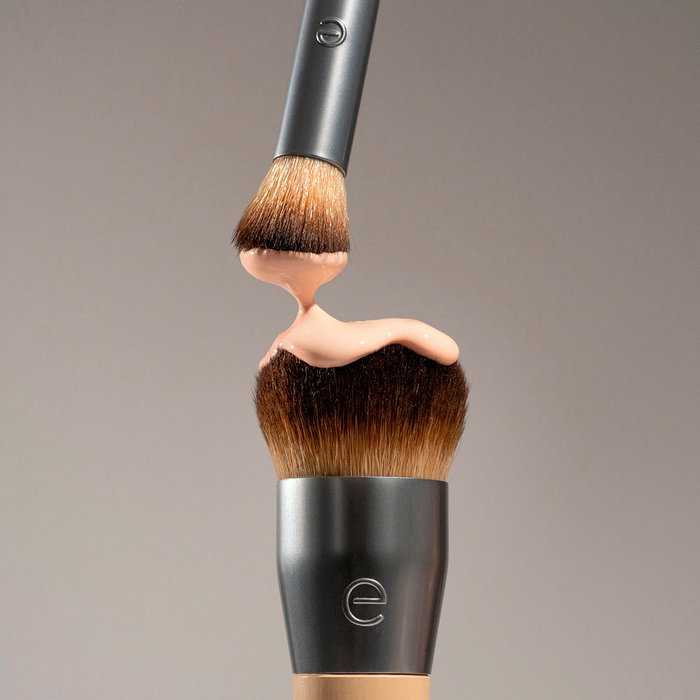 EcoTools Pinceau de Maquillage Double Usage BLEND + CONCEAL - Fond de Teint et Anti-Cernes - 2 en 1 - Finition Pro - Végans et Sans Cruauté