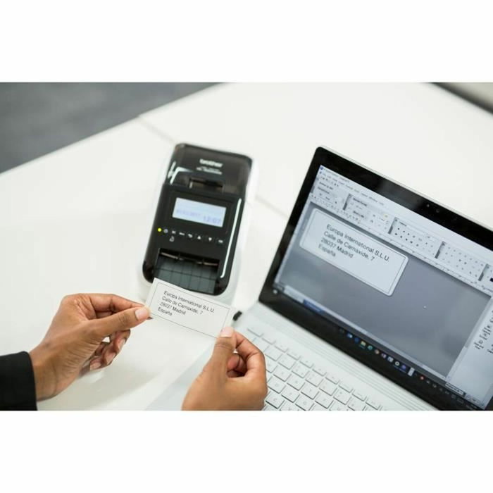 Brother QL-820NWBc Imprimante d'étiquettes Professionnelle Connectable Brother QL-820NWBc Imprimante d'étiquettes Professionnelle Connectable