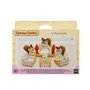 Sylvanian Families Ensemble Salon de Poupées : Canapé, 2 Fauteuils, Table Basse avec Accessoires pour Filles 4 ans et Plus