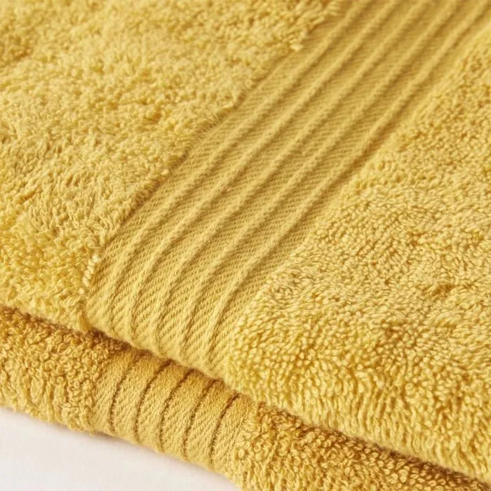Today Essential - Lot de 2 serviettes de bain 50x90 cm en Coton 100% (450 g/m²) coloris ocre - Douceur exceptionnelle