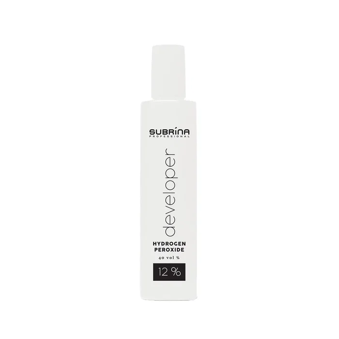 Subrina Professional Lotion oxydante pour cheveux 12% Subrina Professional Lotion oxydante pour cheveux 12%