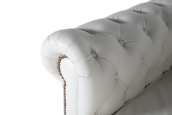 GINER Y COLOMER Canapé 1 place Chesterfield en cuir capitonné blanc - Sofa design et intemporel