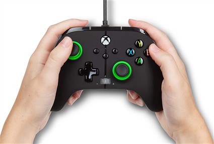 PowerA Manette Filaire Améliorée Xbox Series X/S - Green Hint - 1518818-02 - Avec Boutons Programmables, Double Vibration, Câble USB 3m - Officielle