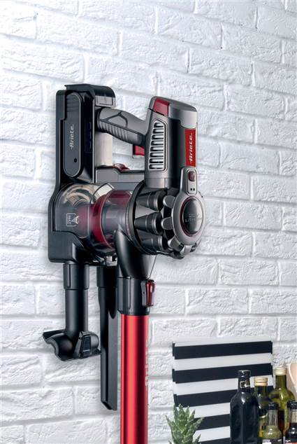 Ariete 2707 Aspirateur-balai 2-en-1 sans fil 22V Lithium, autonomie 45 min, triple filtration HEPA, avec accessoires Ariete 2707 Aspirateur-balai 2-en-1 sans fil 22V Lithium, autonomie 45 min, triple filtration HEPA, avec accessoires