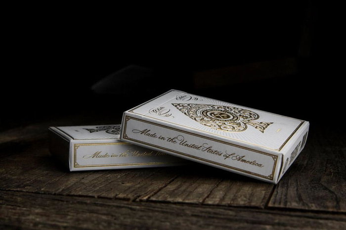 Artisan jeu de cartes à jouer White