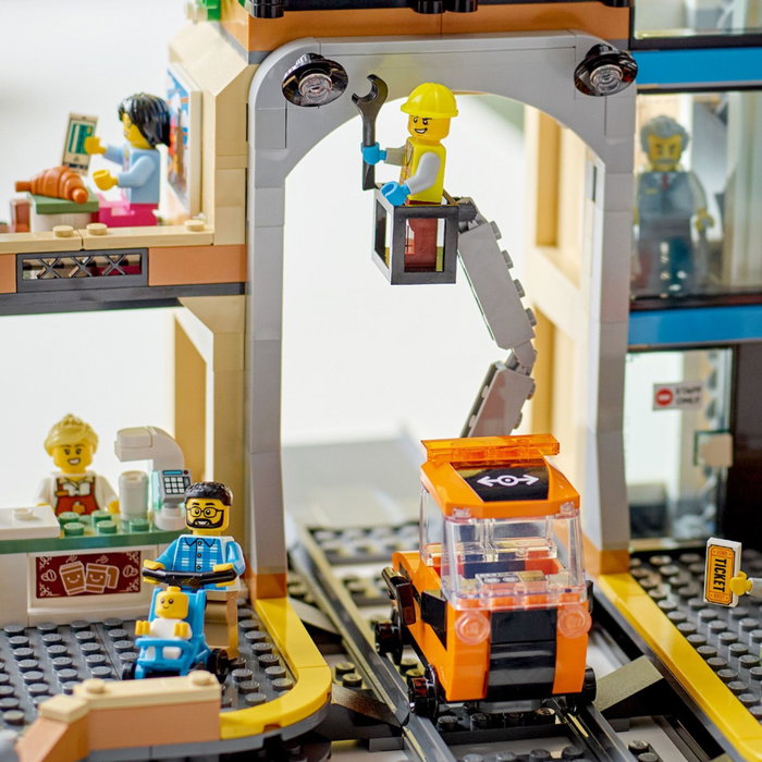 LEGO City 60469 La Gare Centrale LEGO City 60469 La Gare Centrale