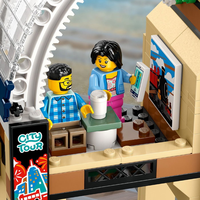 LEGO City 60469 La Gare Centrale LEGO City 60469 La Gare Centrale