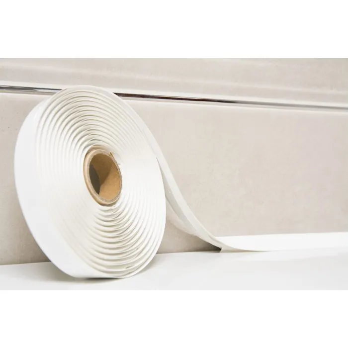 Geb - Joint prêt à poser blanc brillant 15 mm x 3.35 m - Pour baignoire, lavabo, évier - Adhésif universel résistant à l'eau