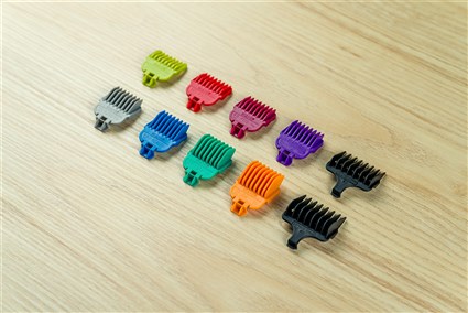 Wahl 09893-0464 Multigroomer Color Trim Advanced - Tondeuse Multifonction avec 4 Têtes Interchangeables, Coupe-Barbe, Peignes Colorés et Moteur Puissant