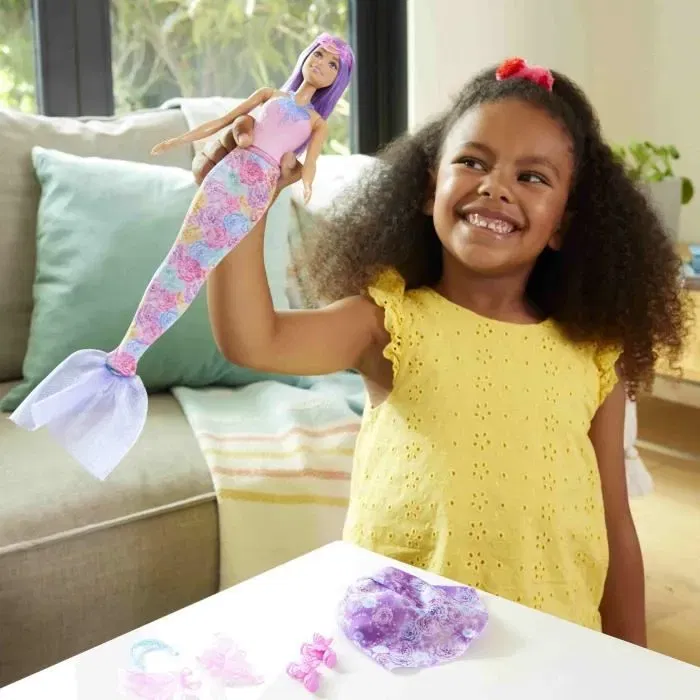 Barbie JCP74 - Poupée Barbie Fantaisie Féerique Transformable 3 en 1 Coffret avec Accessoires, Tenues de Fée, Altesse et Sirène pour Enfants de 3 à 9 ans Barbie JCP74 - Poupée Barbie Fantaisie Féerique Transformable 3 en 1 Coffret avec Accessoires, Tenues de Fée, Altesse et Sirène pour Enfants de 3 à 9 ans