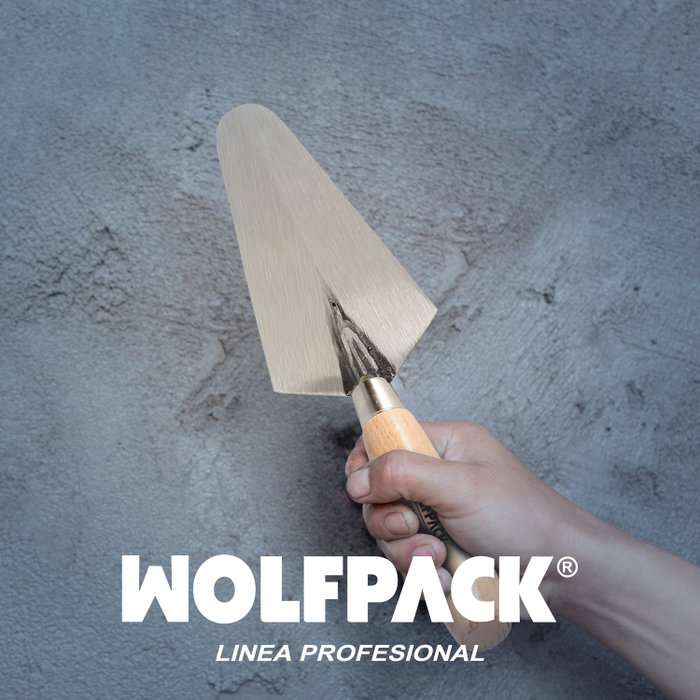 WOLFPACK LINEA PROFESIONAL Truelle Maurer 348 manche bois 140 mm