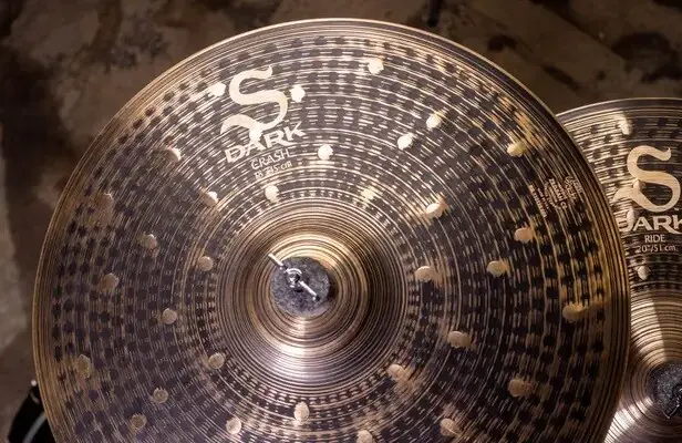 Zildjian Jeu de cymbales S Dark (HH 14'', Crash 16'', Crash 18'', Ride 20'')