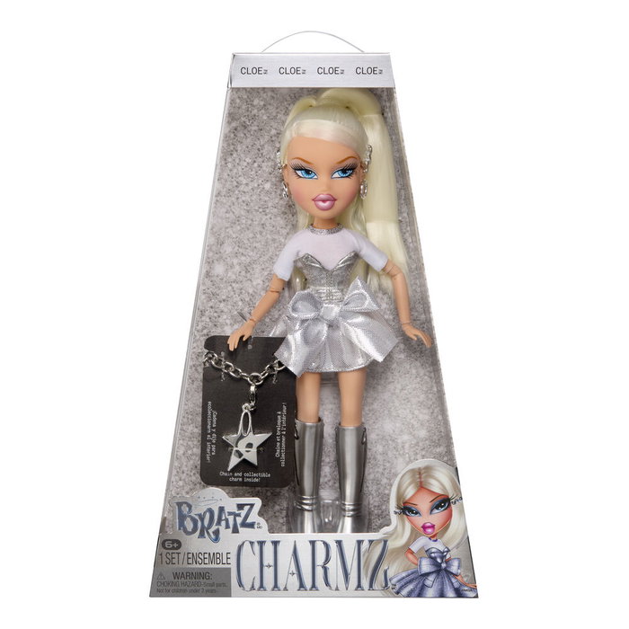 MGA Bratz Stylin' Charmz Cloe avec look brillant et charm 25ème anniversaire MGA Bratz Stylin' Charmz Cloe avec look brillant et charm 25ème anniversaire