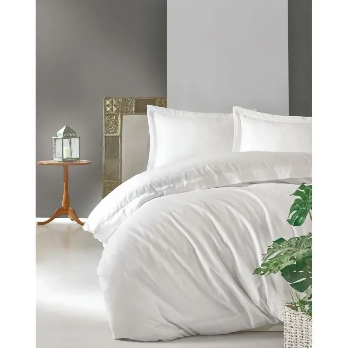 Parure de lit satin King - 1 housse de couette 220 x 240 cm + 2 taies d'oreiller 60 x 60 cm - Satin 100% coton - Blanc - 210 fils Parure de lit satin King - 1 housse de couette 220 x 240 cm + 2 taies d'oreiller 60 x 60 cm - Satin 100% coton - Blanc - 210 fils