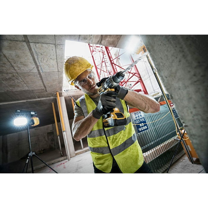 DEWALT DCD996P2 Perceuse à percussion 18V 13mm avec batterie 5,0Ah