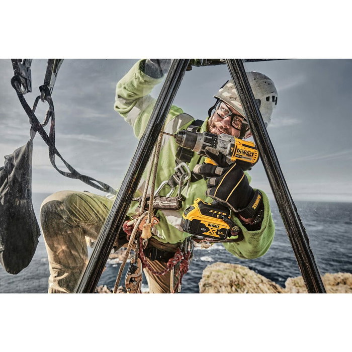 DEWALT DCD996P2 Perceuse à percussion 18V 13mm avec batterie 5,0Ah