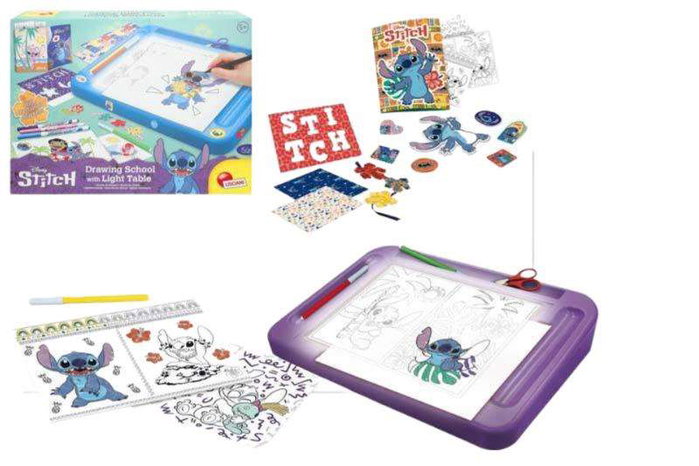Color Baby - Table de dessin Stitch avec lumière et accessoires - Plateau lumineux - Jouet pour enfants à partir de 5 ans Color Baby - Table de dessin Stitch avec lumière et accessoires - Plateau lumineux - Jouet pour enfants à partir de 5 ans