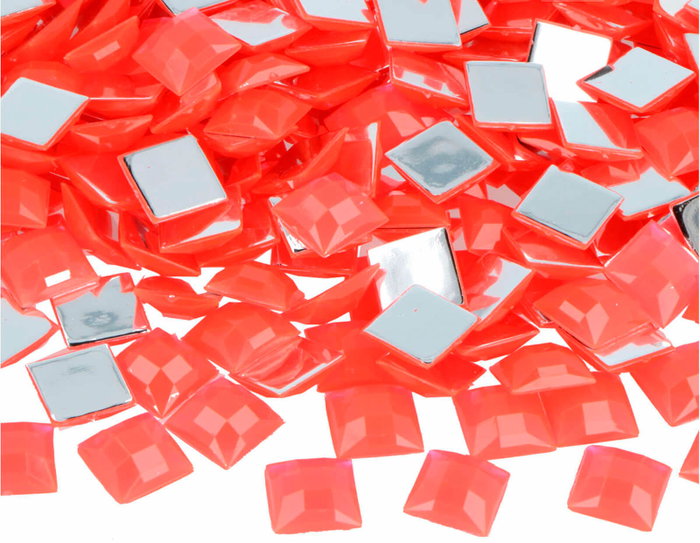 Innspiro Gemmes décoratives acryliques carrées rose fluor 12x12mm, 500 unités environ Innspiro Gemmes décoratives acryliques carrées rose fluor 12x12mm, 500 unités environ