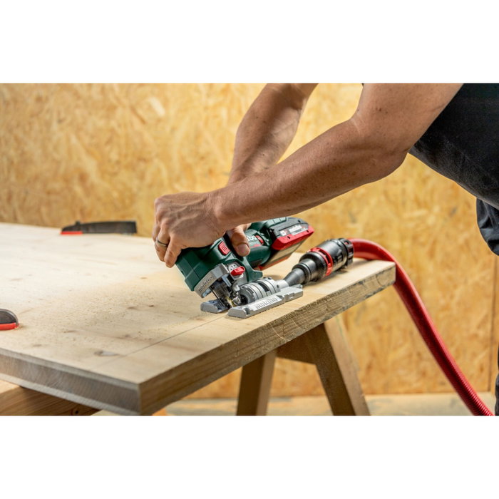 Metabo STA 18 LTX 150 BL - Scie sauteuse sans fil 18 V avec MetaBOX 145 L Metabo STA 18 LTX 150 BL - Scie sauteuse sans fil 18 V avec MetaBOX 145 L