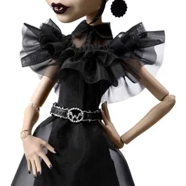 Monster High - Poupée Collection Mercredi Addams en Tenue de Bal - Robe Gothique pour Collectionneur - HXJ03